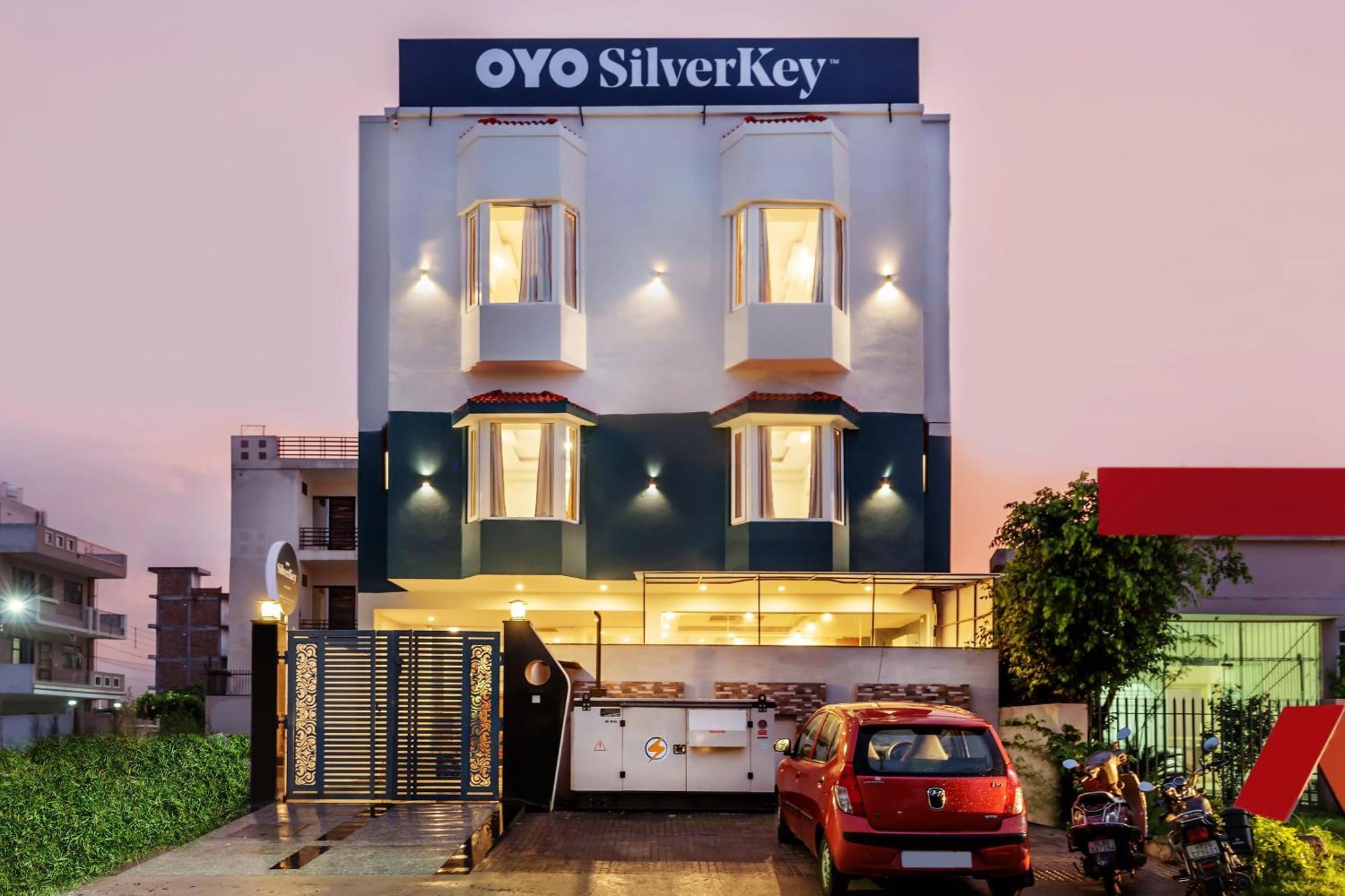 Hotel O Earth Villa Near Bestech Central Square Mall Gurgaon Exterior foto