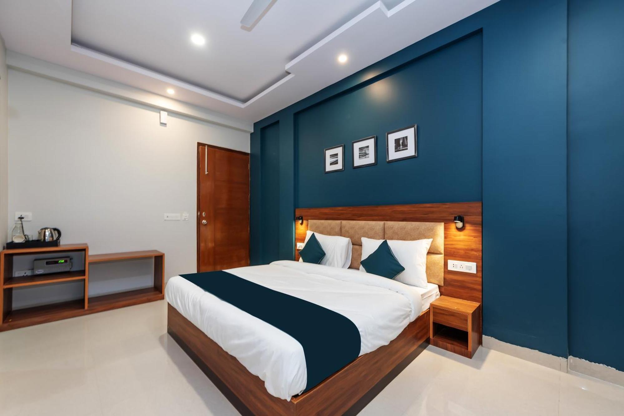 Hotel O Earth Villa Near Bestech Central Square Mall Gurgaon Exterior foto