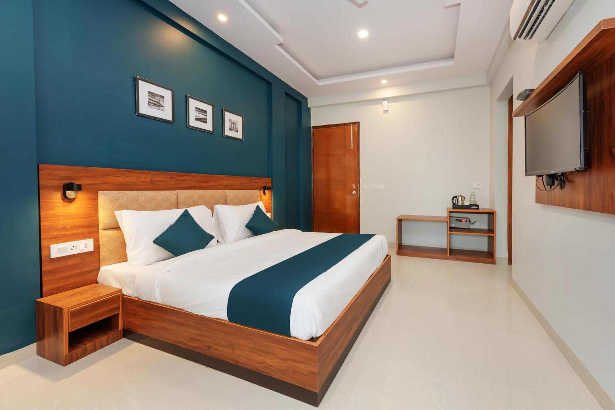 Hotel O Earth Villa Near Bestech Central Square Mall Gurgaon Exterior foto